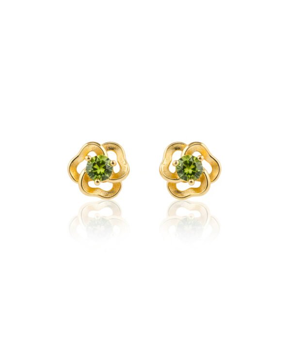 Yellow gold-plated 925 silver peridot flower earrings with round green peridot gemstones in three-petal floral design